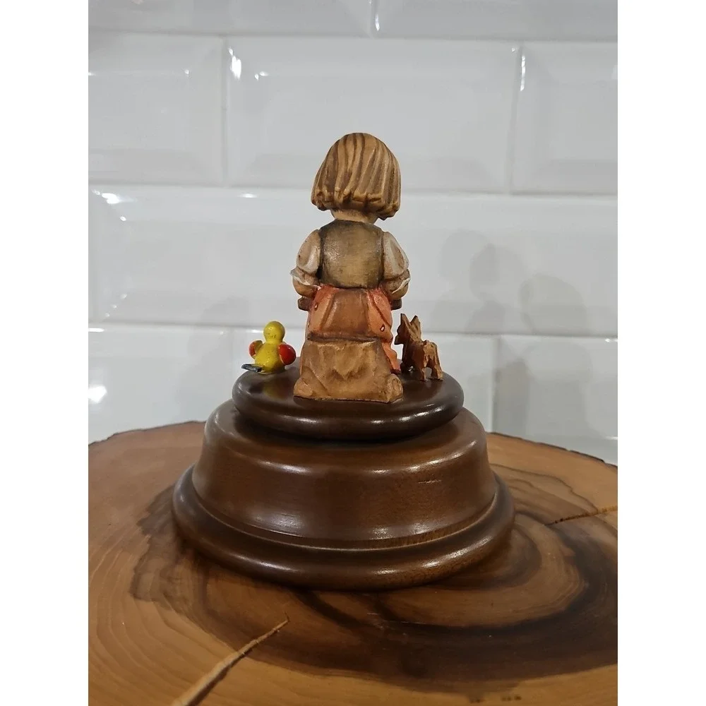 VINTAGE REUGE ROTATING WOOD CARVED MUSIC BOX HAS Girl, Dog,mushroom And Bird 5×5